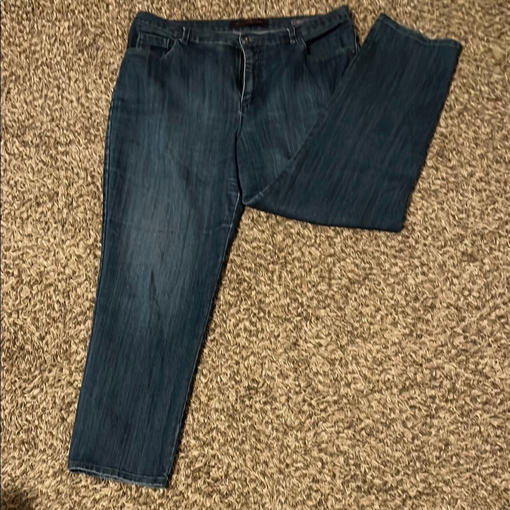 Gloria Vanderbilt Blue Straight Leg Jeans